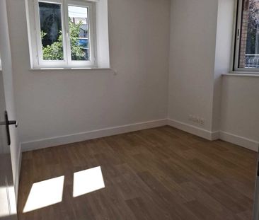 Location Appartement 2 pièces 43m² CUSSET 03300 - Photo 2