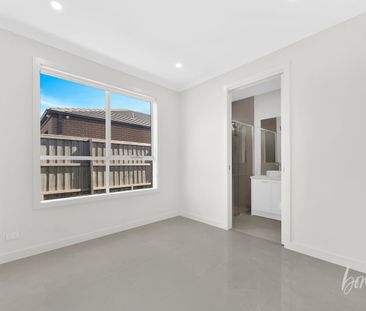 Modern, Low-Maintenance 4-Bedroom Home with Dual Masters - Photo 3