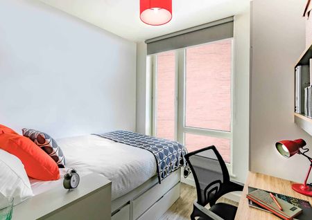 Bronze Ensuite - Photo 3