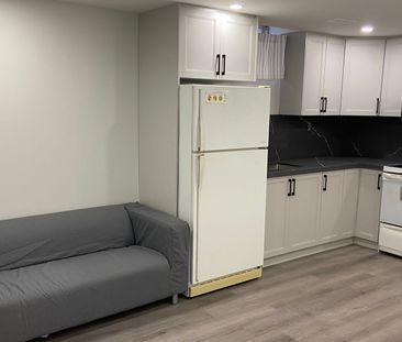 For Lease - 10 Damian Drive Unit# Bsmt B, Richmond Hill, Ontario - Photo 1