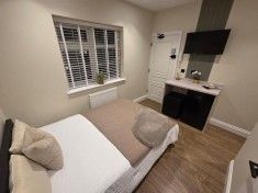 Thundersley Park Road, Benfleet - Photo 3