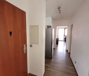 * SÜDSTADTWOHNEN * tolle, moderne 2 Zi-Wohnung im 4.OG mit Aufzug u... - Foto 1