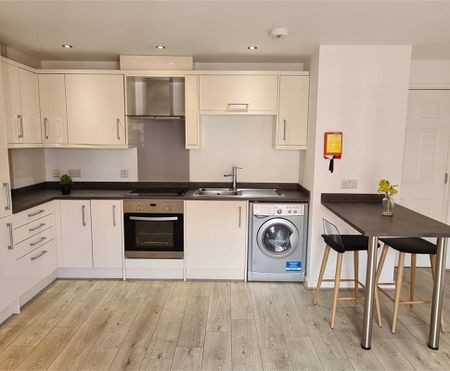 Flat 8, Lantern Court, High Street, Ely - Photo 5