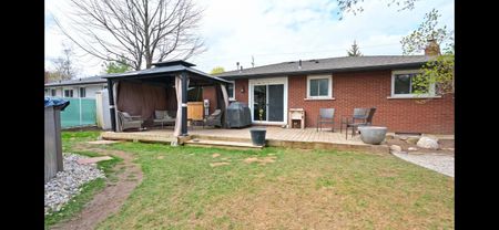 For Lease - 33 Renwick Avenue, Cambridge, Ontario - Photo 5