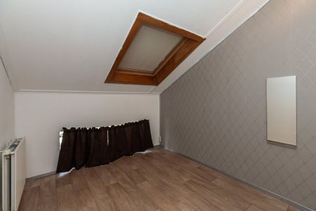 Te huur: Huis Wim Sonneveldplein in Den Haag - Photo 2