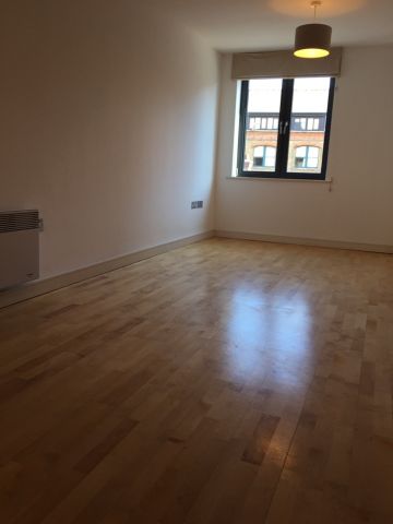 2 Bed Flat, Bow Connection, E3 - Photo 5