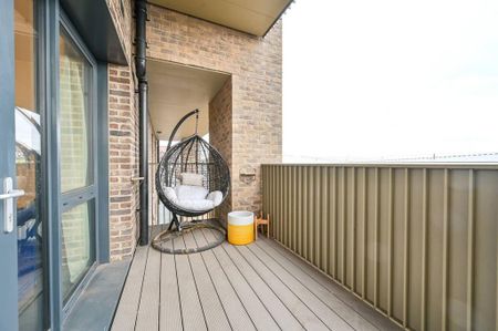 3 bedroom flat to rent - Photo 5