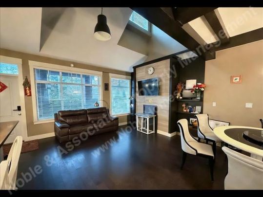 1XXXX 26 Avenue 20 Surrey - Photo 1