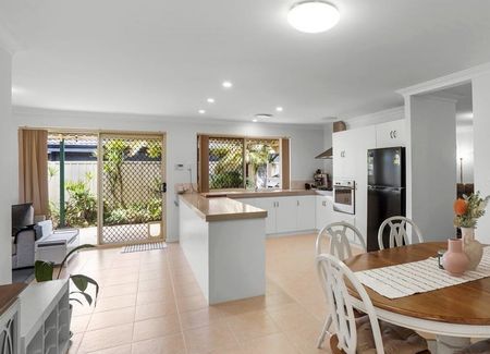 57 Turquoise Loop, Banksia Grove WA 6031 - House For Rent | Domain - Photo 5