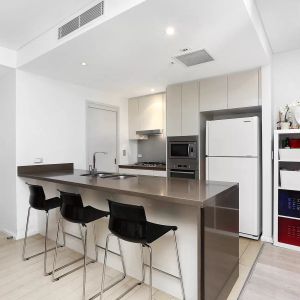 MGM MARTIN - THREE BEDROOM APARTMENT - Photo 3