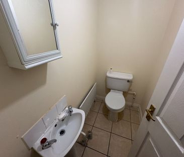 10 Maryville Avenue, Belfast BT9 7HE - Photo 5