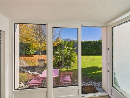 Appartement moderne de 2.5 pièces avec jardin à Mollens - Photo 2