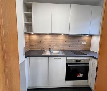 Stilvoll möblierte 2,5-Zimmer-Wohnung mit Balkon in Fürth - Foto 1