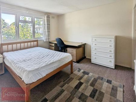 5 bedroom terraced house to rent - Photo 2