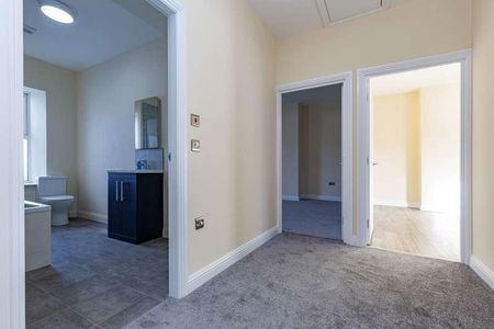 Cheapside, Spennymoor, County Durham, DL16 - Photo 2