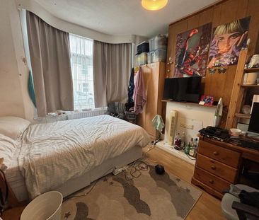 3 bedroom terraced house to rent - Photo 6