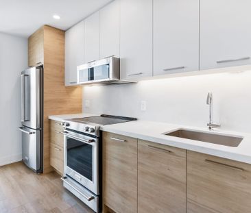 For Lease - 200 Redpath Avenue Unit# 1101, Toronto, Ontario - Photo 1
