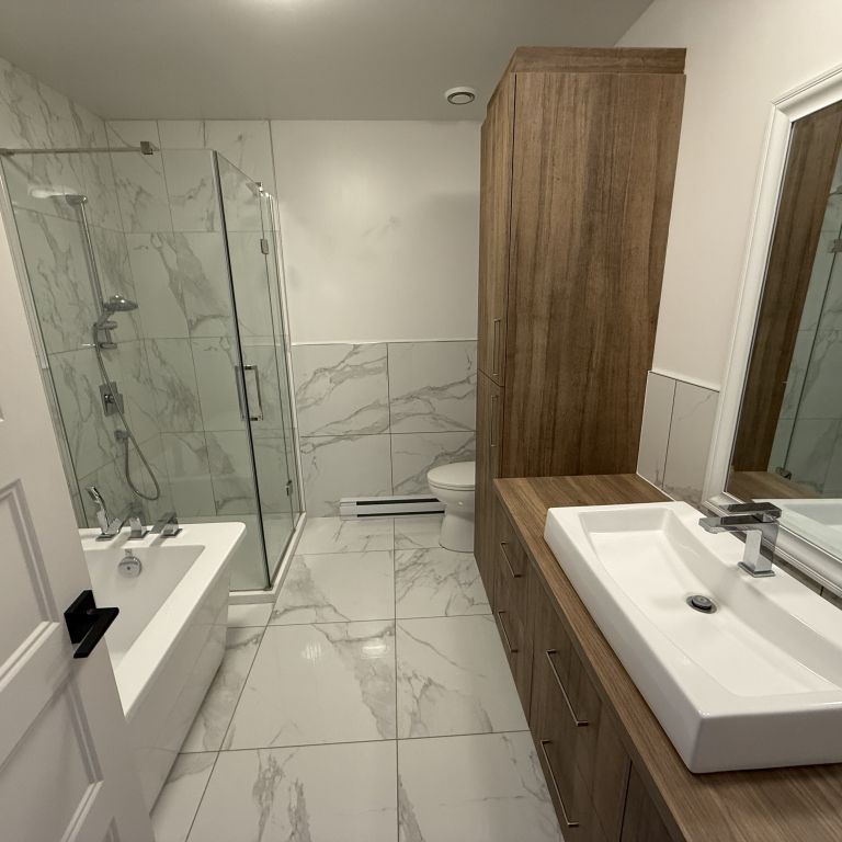 ST-LIN APPARTEMENT/LOGEMENT/CONDO - Photo 1