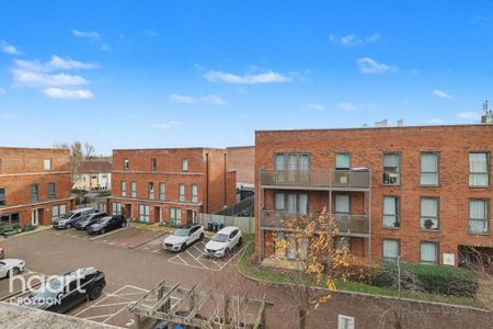 2 bedroom apartment to rent - Photo 3