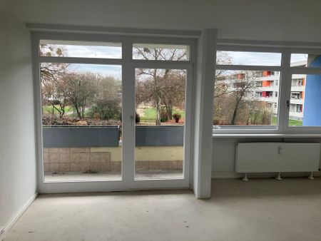 Wohnen mit Komfort: Modernisierte Wohnung mit Aufzug und Loggia - Photo 4