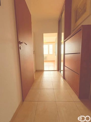 Pronájem atraktivní bytové jednotky 2+kk, 45 m - Photo 2