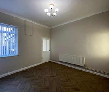 2 bedroom semi-detached house to rent - Photo 1