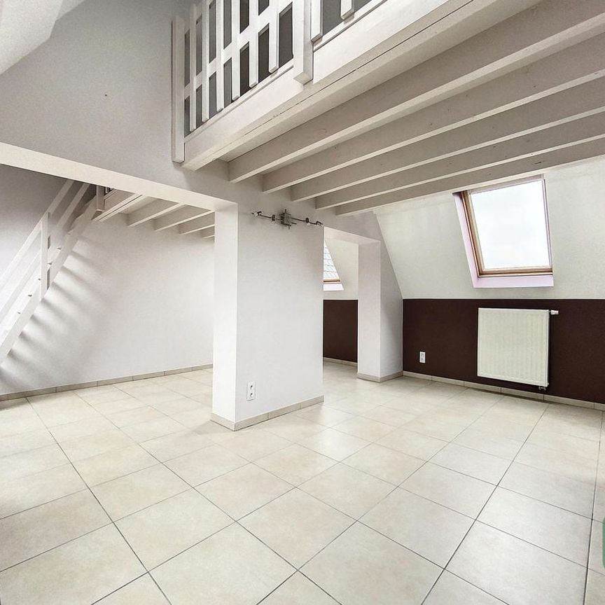 Appartement te huur in Ath voor € 825 met 2 slaapkamers - foto 1