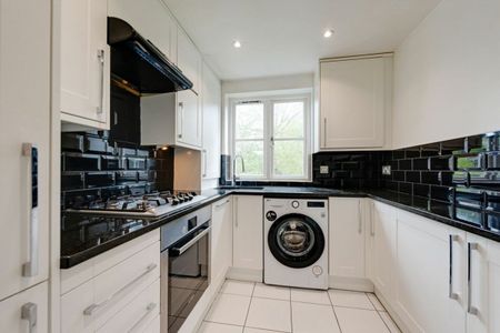 Brompton Park Crescent, SW6, London - Photo 3