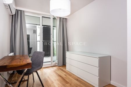 Pięknie wykończony apartament w centrum! - Zdjęcie 2