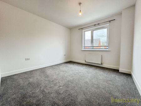 Hammett Crescent, CM23, Bishops Stortford - Photo 2