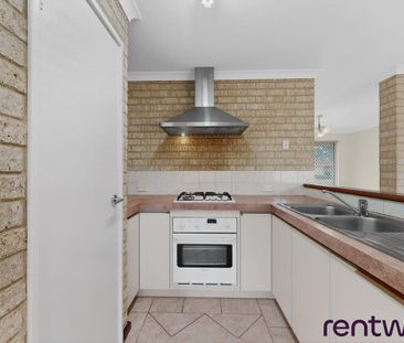 Low Maintenance Living in a Quiet Cul-de-Sac - Photo 3