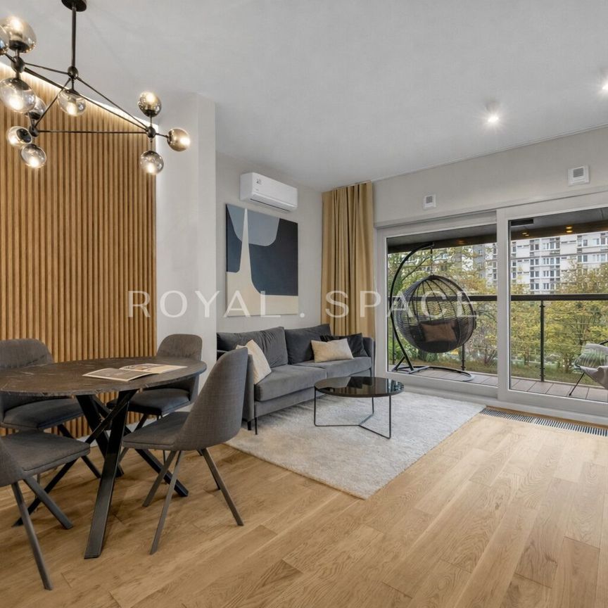 Stylowe mieszkanie z balkonem | Mennica Residence - Фото 1