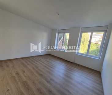 Location Maison 168m² CASSEL 59670 - Photo 2