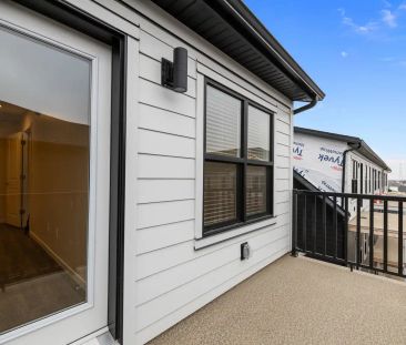 Garrison Green/Citadel — T3 - 2 Bed 2 Bath + Garage - Photo 2