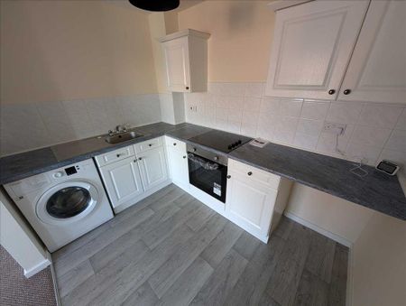 2 bedroom apartment to rent - Photo 4