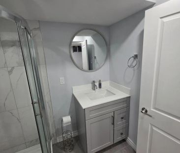 9 BOXDENE AVENUE - Photo 6