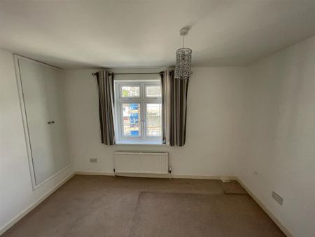 2 bedroom terraced house to rent - Photo 3