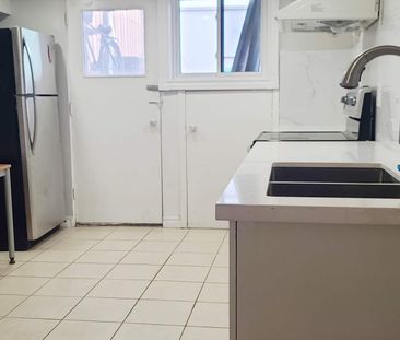 For Lease - 75 Mintwood Drive, Toronto, Ontario - Photo 6