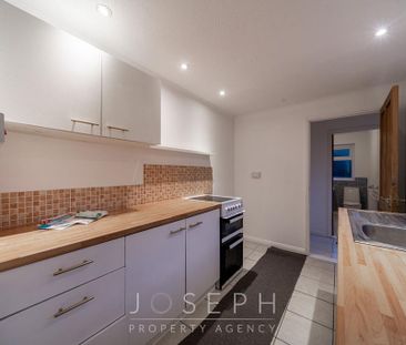 3 bedroom terraced house to rent - Photo 6