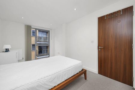 3 bedroom apartment to rent - Photo 5