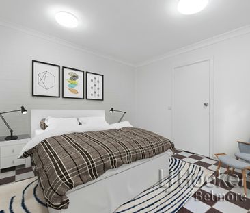 Spacious one bedroom studio with water included in rent! - Photo 2