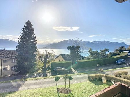 Bel appartement de 3.5 pièces au 1er étage et bénéficiant d'une vue sur le lac Léman. - Photo 3