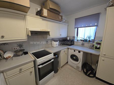 2 bedroom apartment to rent - Photo 3