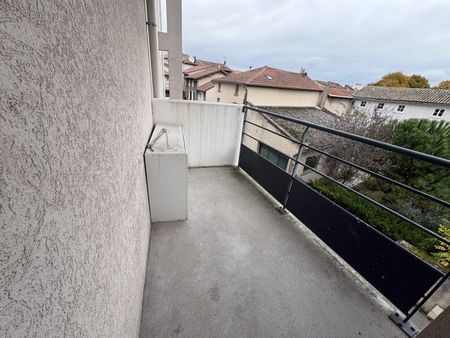 Location Appartement 2 pièces 52m² LE PEAGE DE ROUSSILLON 38550 - Photo 5