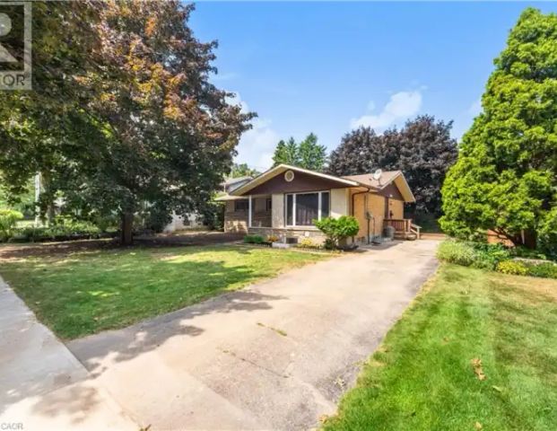 214 FOREST HILL Drive Unit# Lower | 214 FOREST HILL Drive Unit# Lower, Kitchener - Photo 1
