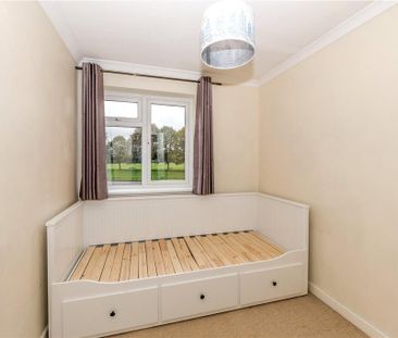 3 bedroom detached house to rent - Photo 4