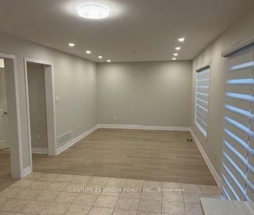 For Lease - 3036 Abernathy Way, Oakville, Ontario - Photo 3