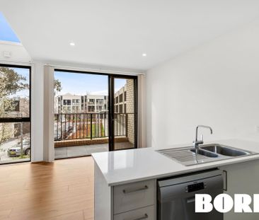46/135 Easty Street Phillip ACT - Photo 2