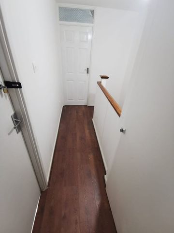 Room in a Shared Flat, Lisselton House, NW4 - Photo 3