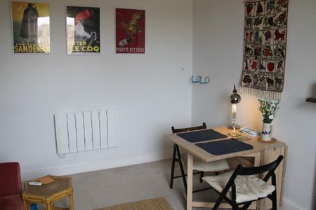 2 bed flat for rent in Gorgie - Photo 3